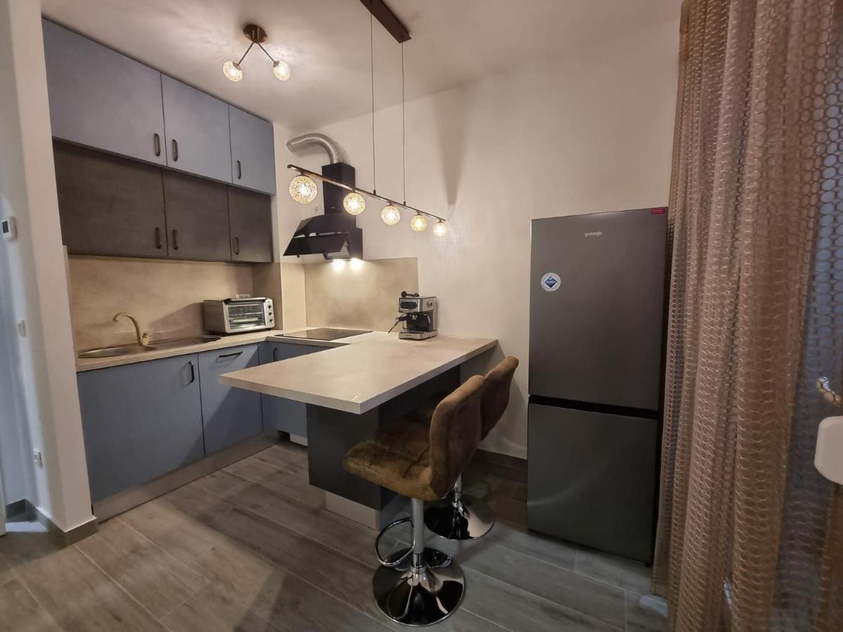 Booking Beautifull Studio Apartment Bell With Balcony And Sea View In Zára Kültér fotó