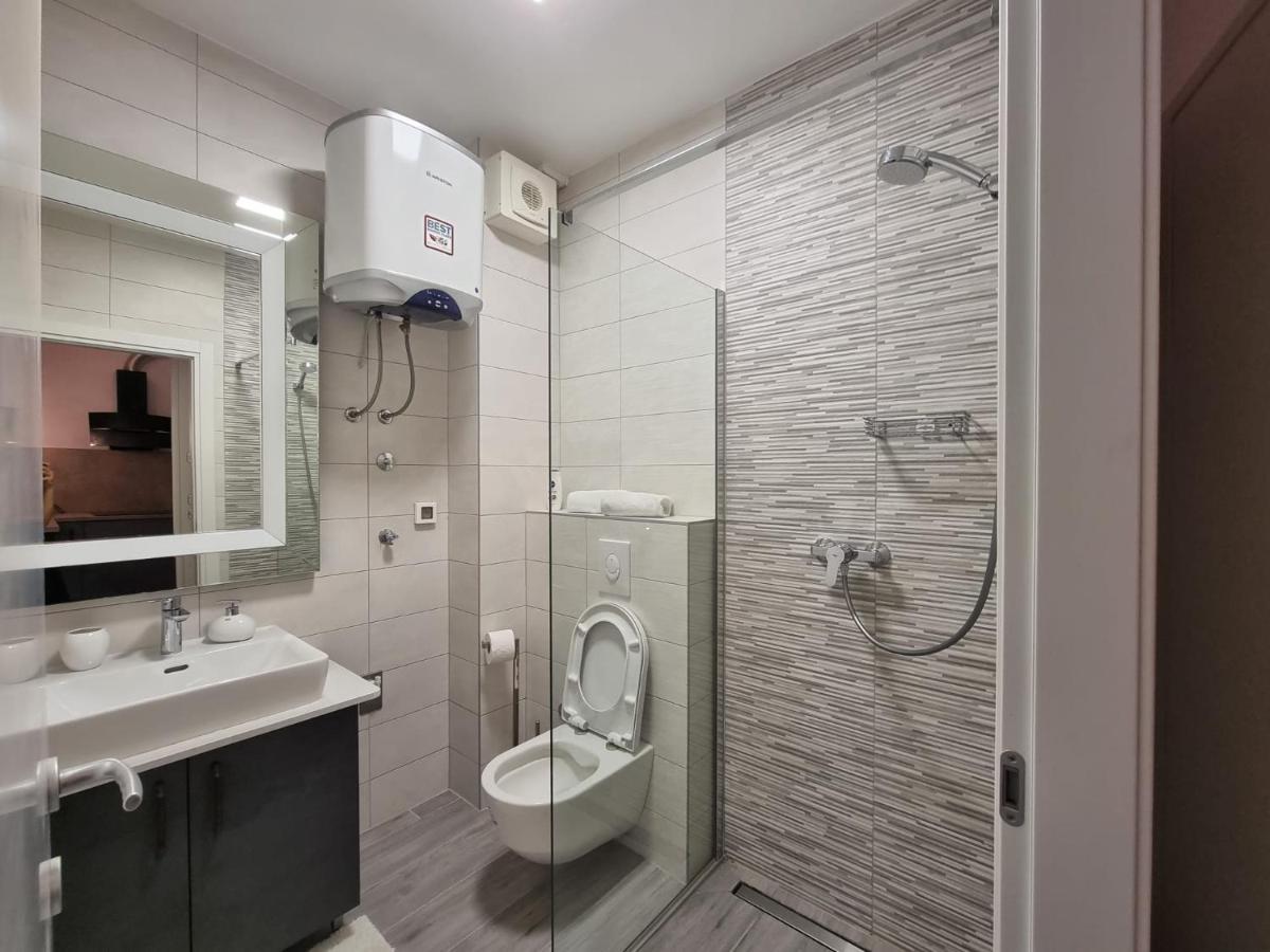 Booking Beautifull Studio Apartment Bell With Balcony And Sea View In Zára Kültér fotó